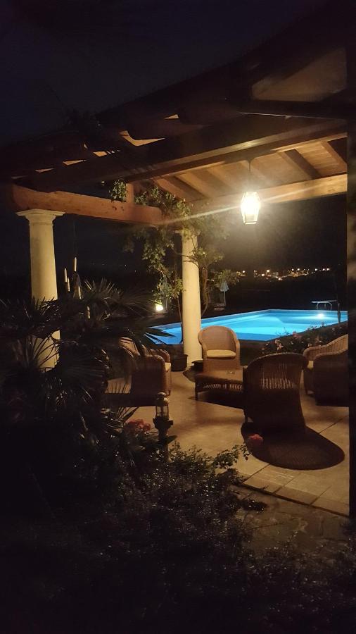 B&B Villa Fiorini Moniga del Garda ภายนอก รูปภาพ