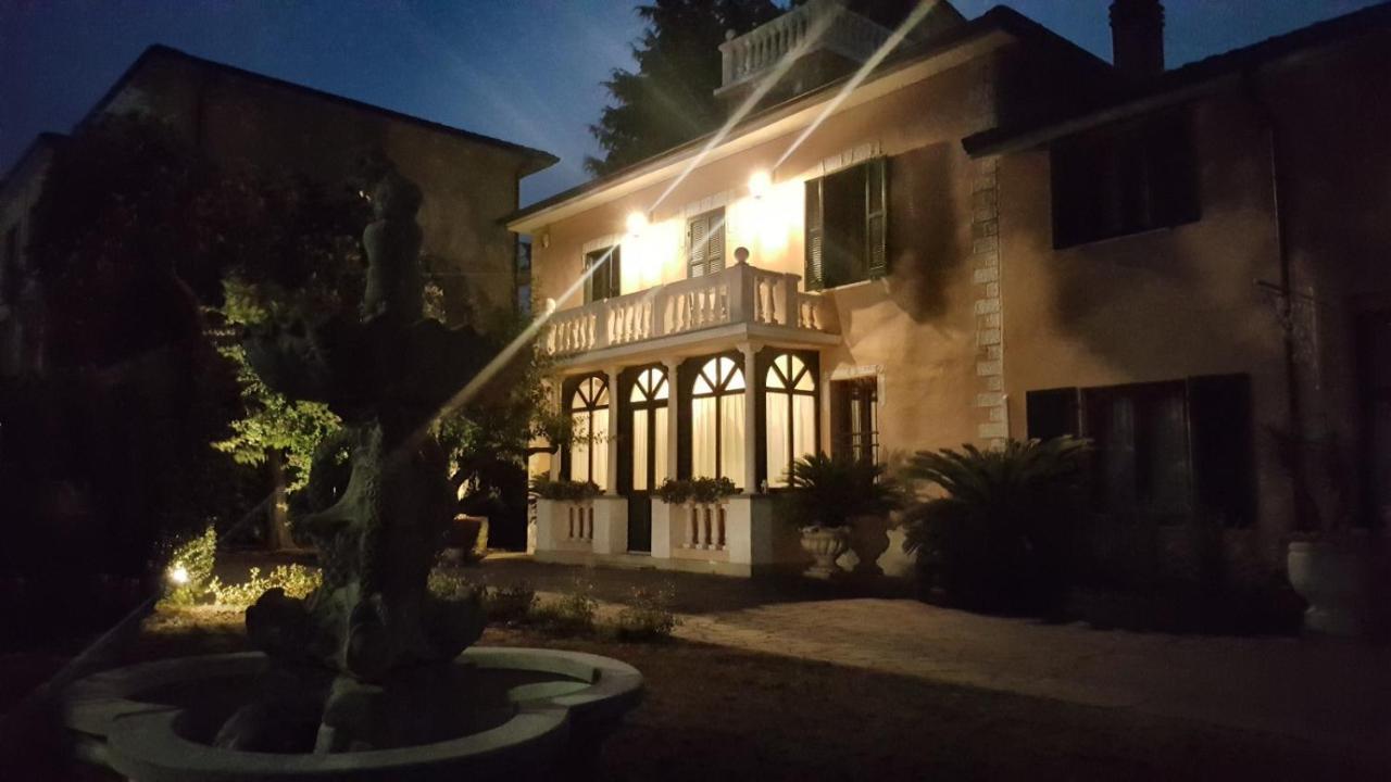 B&B Villa Fiorini Moniga del Garda ภายนอก รูปภาพ