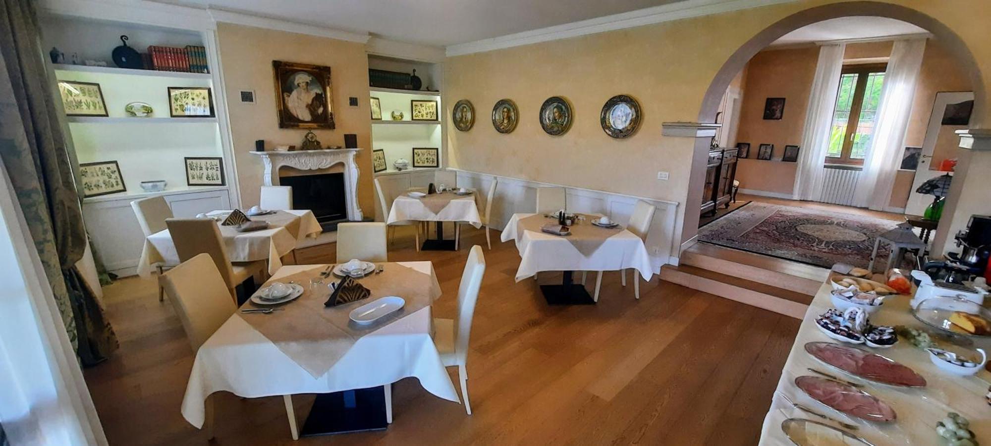B&B Villa Fiorini Moniga del Garda ภายนอก รูปภาพ