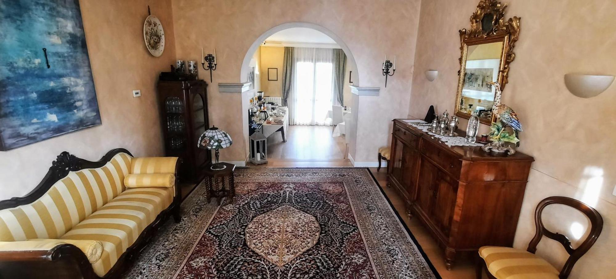 B&B Villa Fiorini Moniga del Garda ภายนอก รูปภาพ