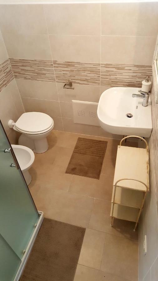 B&B Villa Fiorini Moniga del Garda ภายนอก รูปภาพ